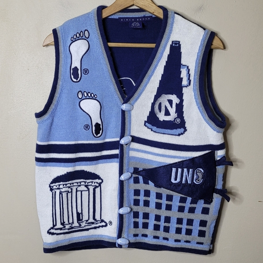 Vintage UNC Tarheels Sweater Vest Size M - Picture 2 of 11